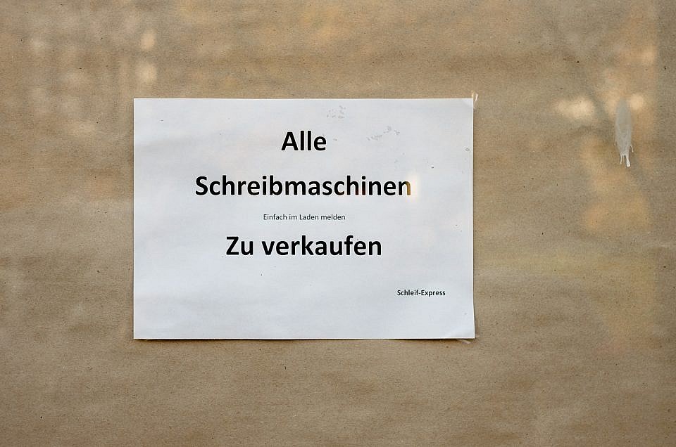 “Alle Schreibmaschinen zu verkaufen”