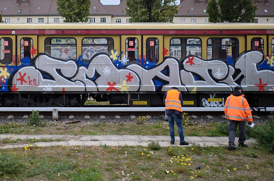 Judges at work at the 2021 Berlin Graffiti Competition
